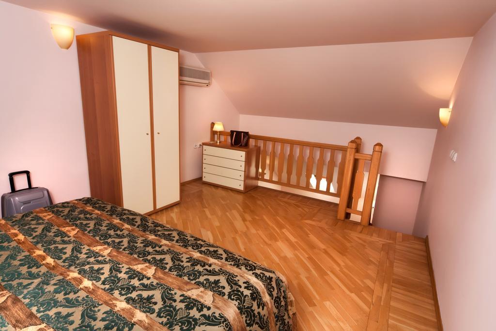 Hotel Residence Select Praha Bagian luar foto