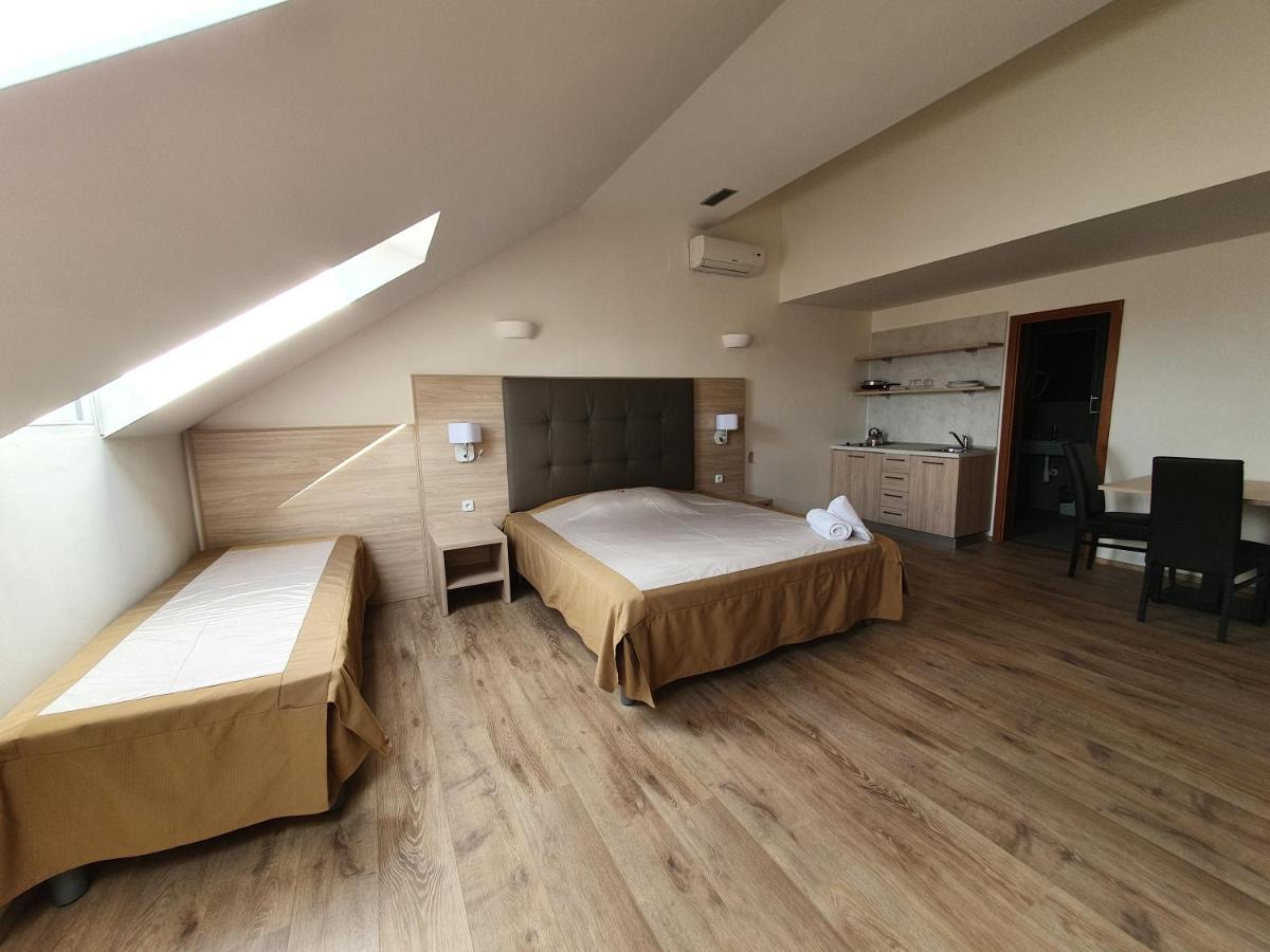 Hotel Residence Select Praha Bagian luar foto